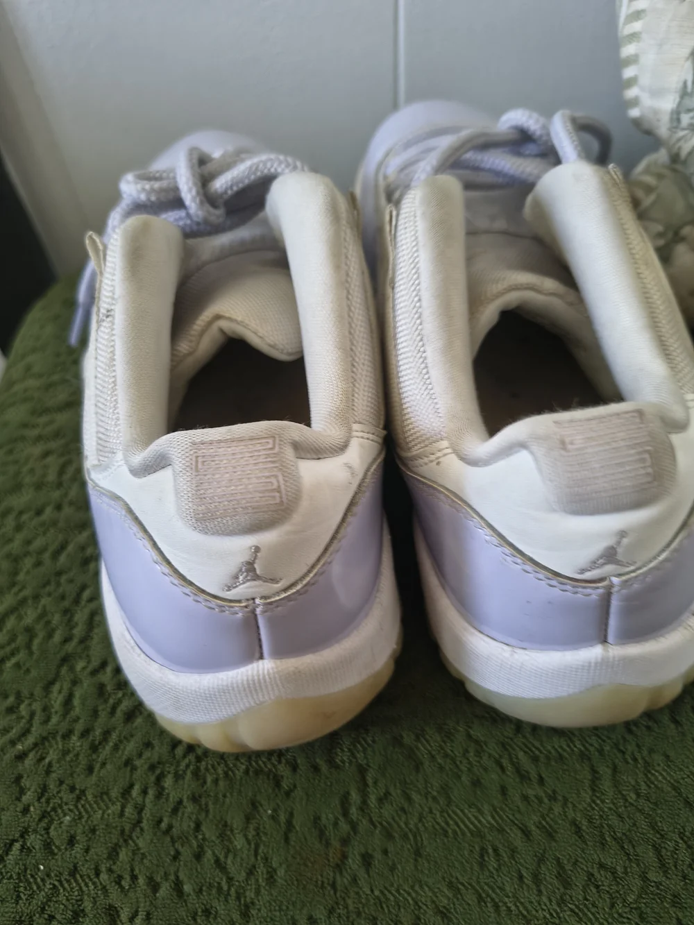 Air Jordan Retro 11 Pure Violet